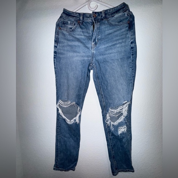 American Eagle Mom Jeans High Rise size 4 - Picture 2 of 7